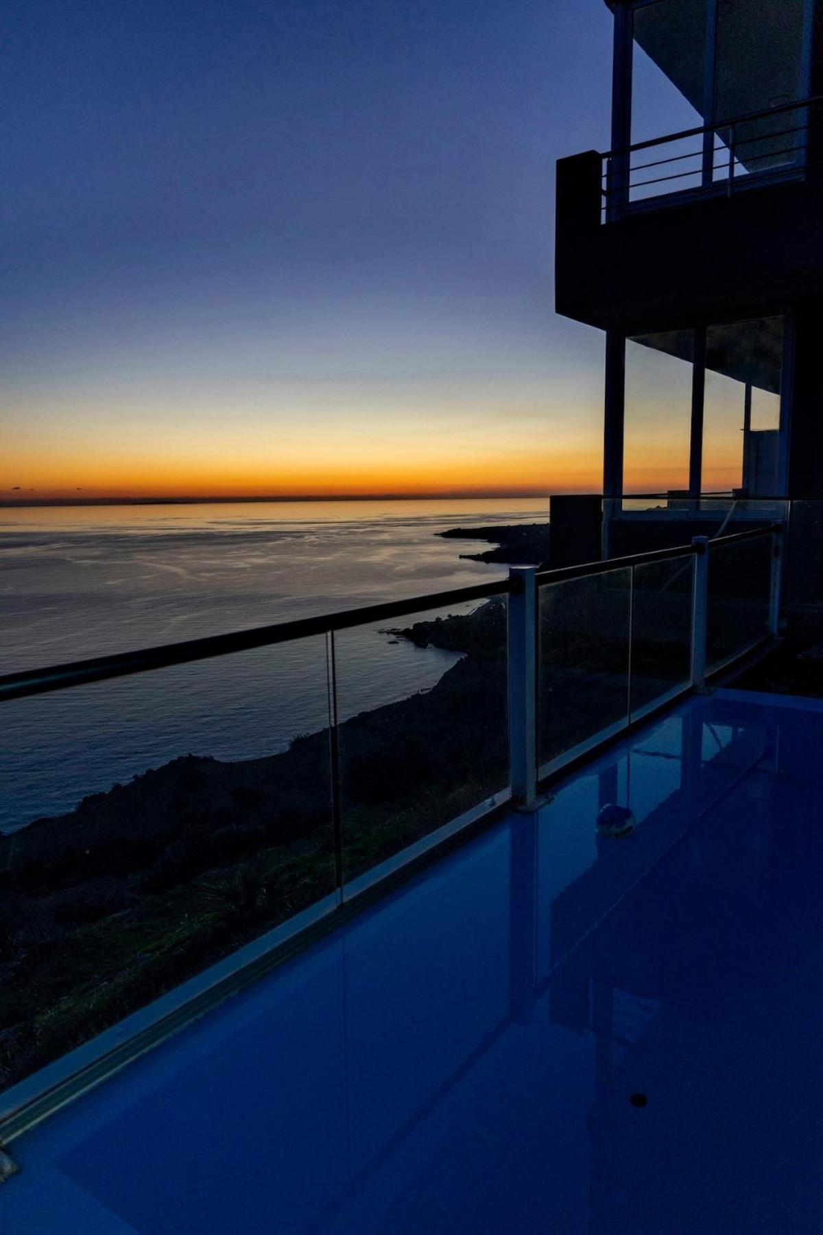 Akrotiri Panorama- Luxury Rental Apartments With Sea View Rodakino Exterior photo